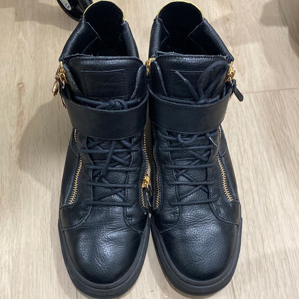 Authentic Giuseppe Zanotti High Tops